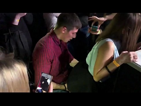 ❤️ Tinuod nga sekso sa usa ka nightclub sa Russia. Ang 18-anyos nga Ruso nga babaye sa anus ug puwerta nakighilawas sa usa ka nightclub ️❌ sluts sa ceb.verhentai.ru ❌️